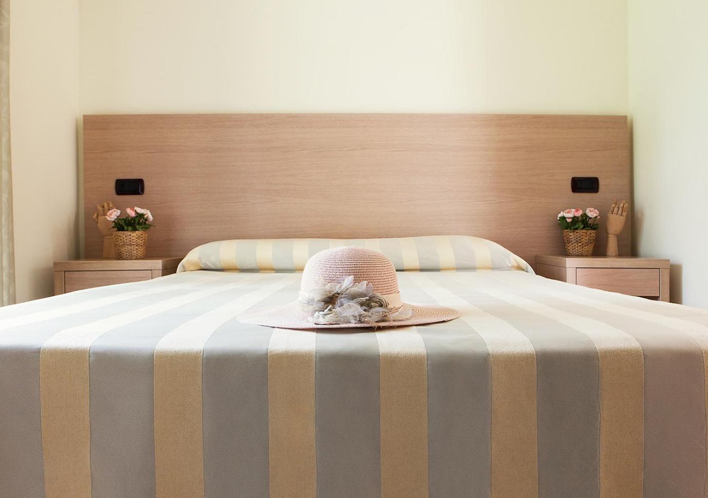 Le Residenze Degli Ulivi Hotel Campofilone Екстериор снимка
